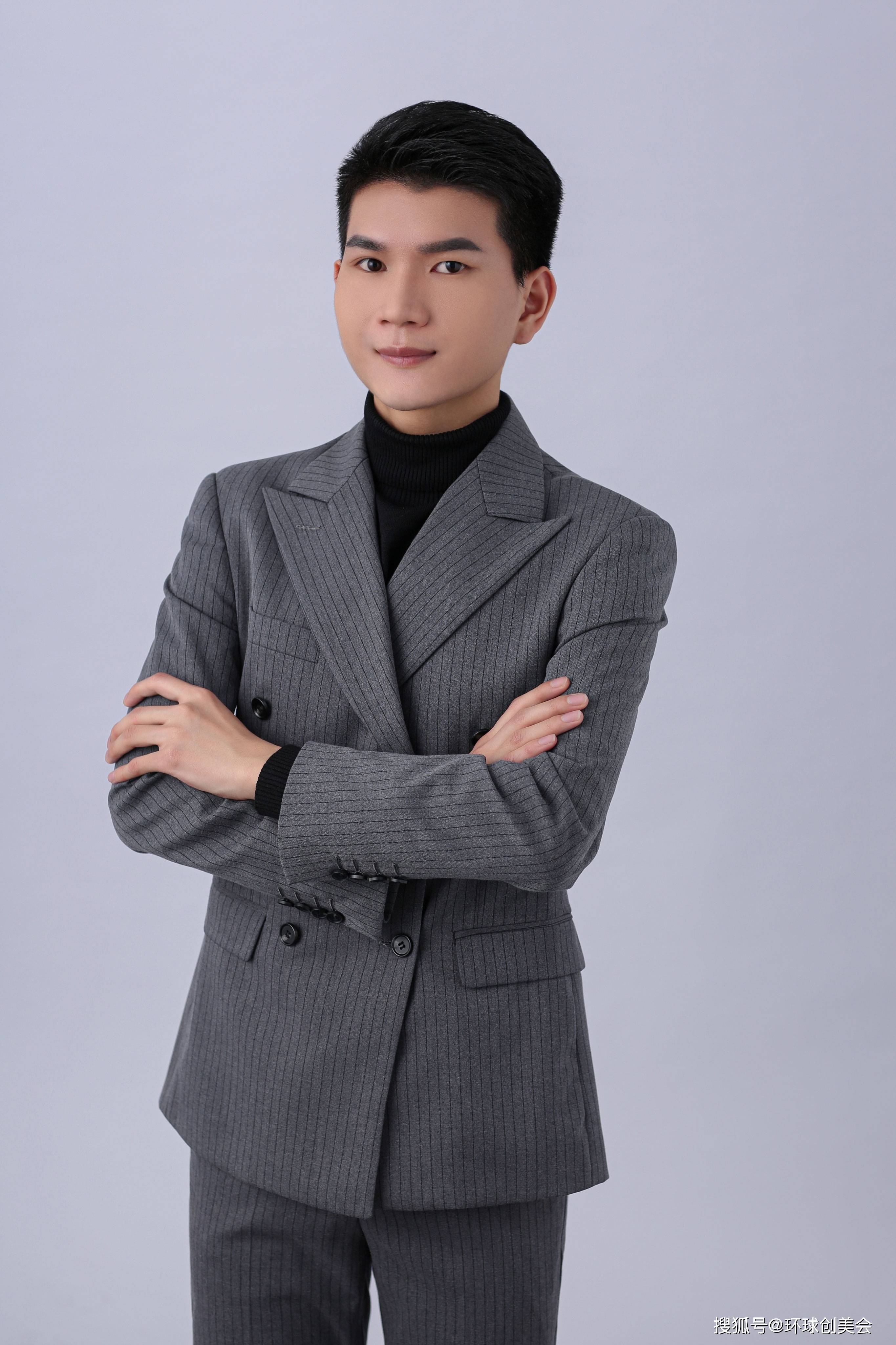 李晓娟 艺术总监 & 首席设计师